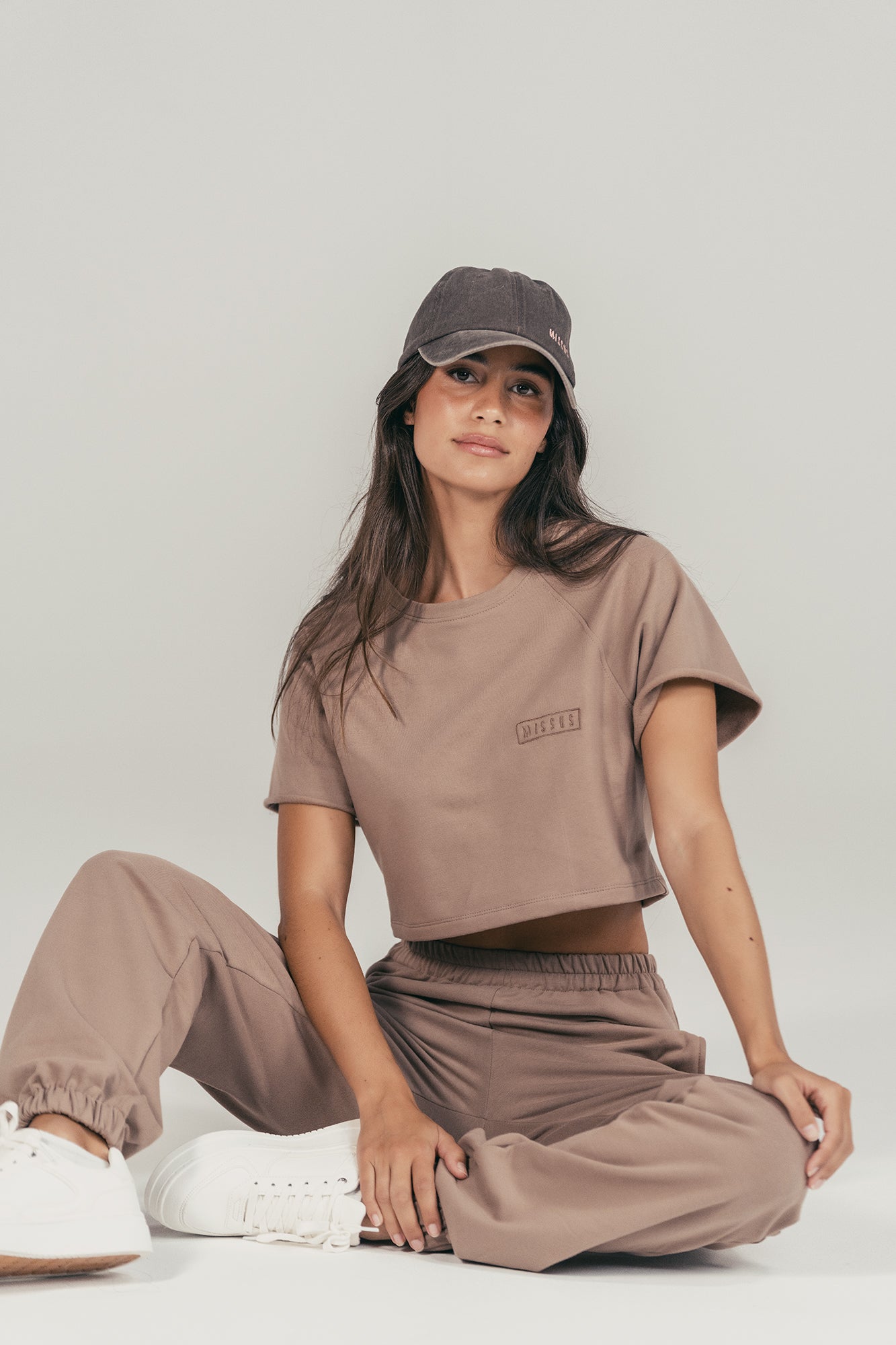 TAUPE TRACKSUIT T-SHIRT